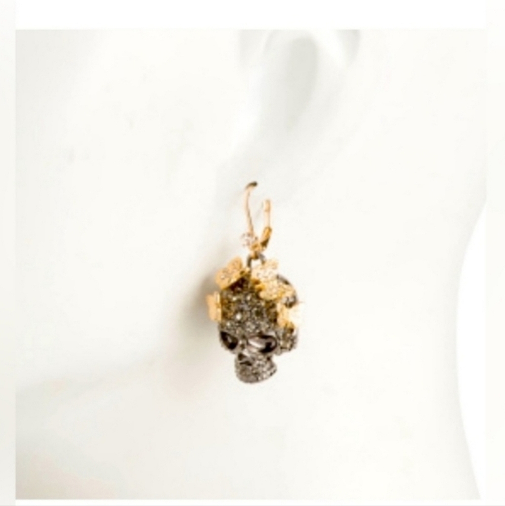 Betsey Johnson  Gold Butterfly  Gun Metal Tone SKULL Crystal  Earrings - Picture 2 of 2